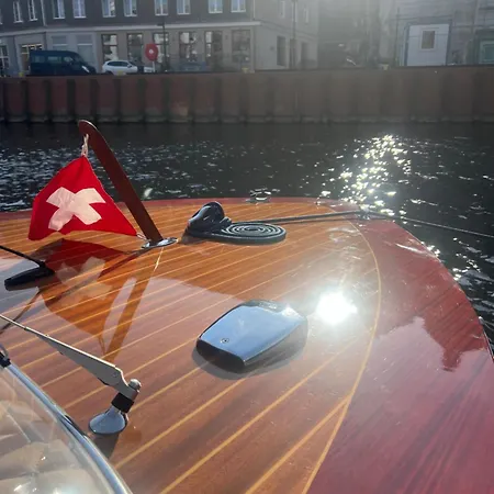 船屋 Classic Boat