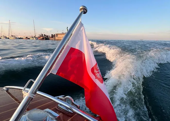 Classic Boat Botel Zoppot